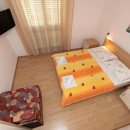 Apartments Maja Tučepi Екстериор снимка