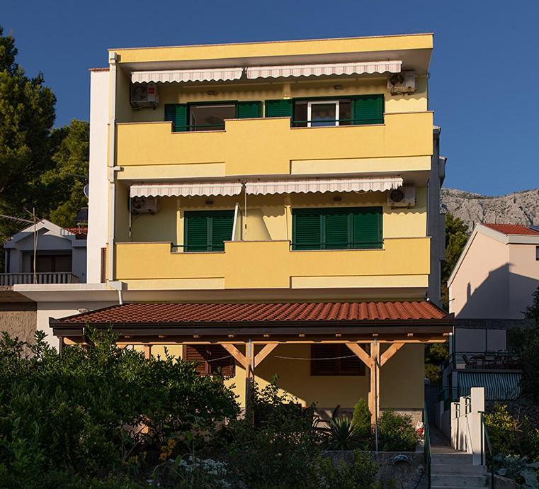 Apartments Maja Tučepi Екстериор снимка